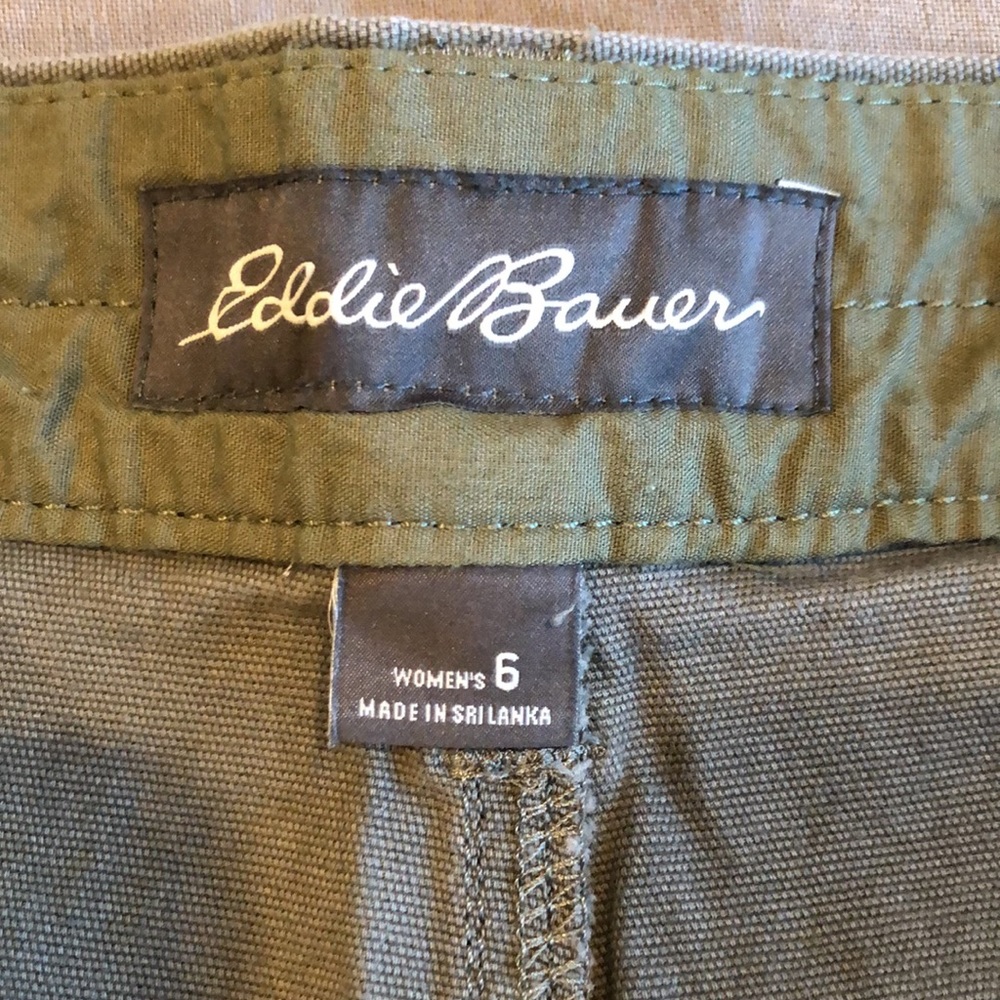 Eddie Bauer cargo shorts size 6 - Picture 3 of 4
